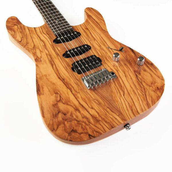 Light Strat Deluxe